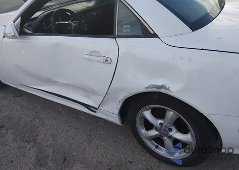 2002 Mercedes-Benz Slk 320 z USA, uszkodzony, nr VIN WDBKK65F12F251255